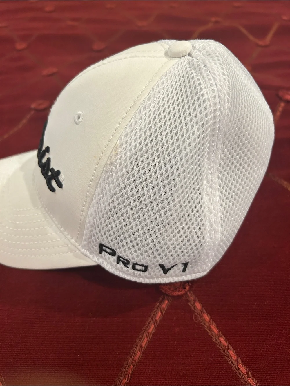 Youth Titleist White Navy Hat Excellent